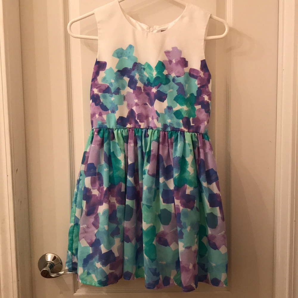 Cute dress for Sunday service